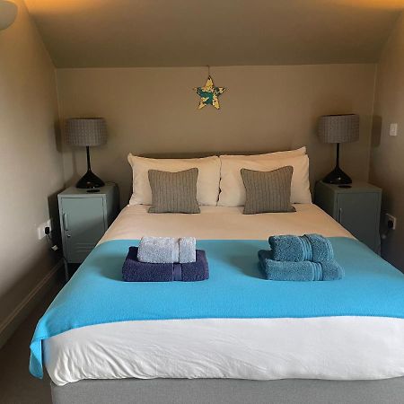 Carp'S Rise Cottage Somerford Keynes Ngoại thất bức ảnh