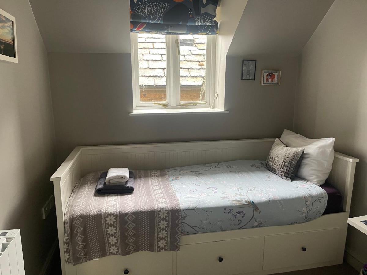 Carp'S Rise Cottage Somerford Keynes Ngoại thất bức ảnh